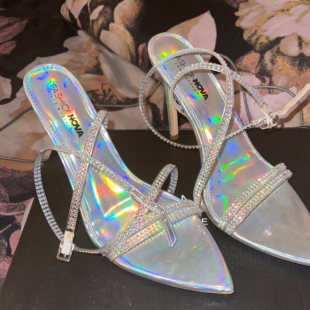 Fashion nova heels